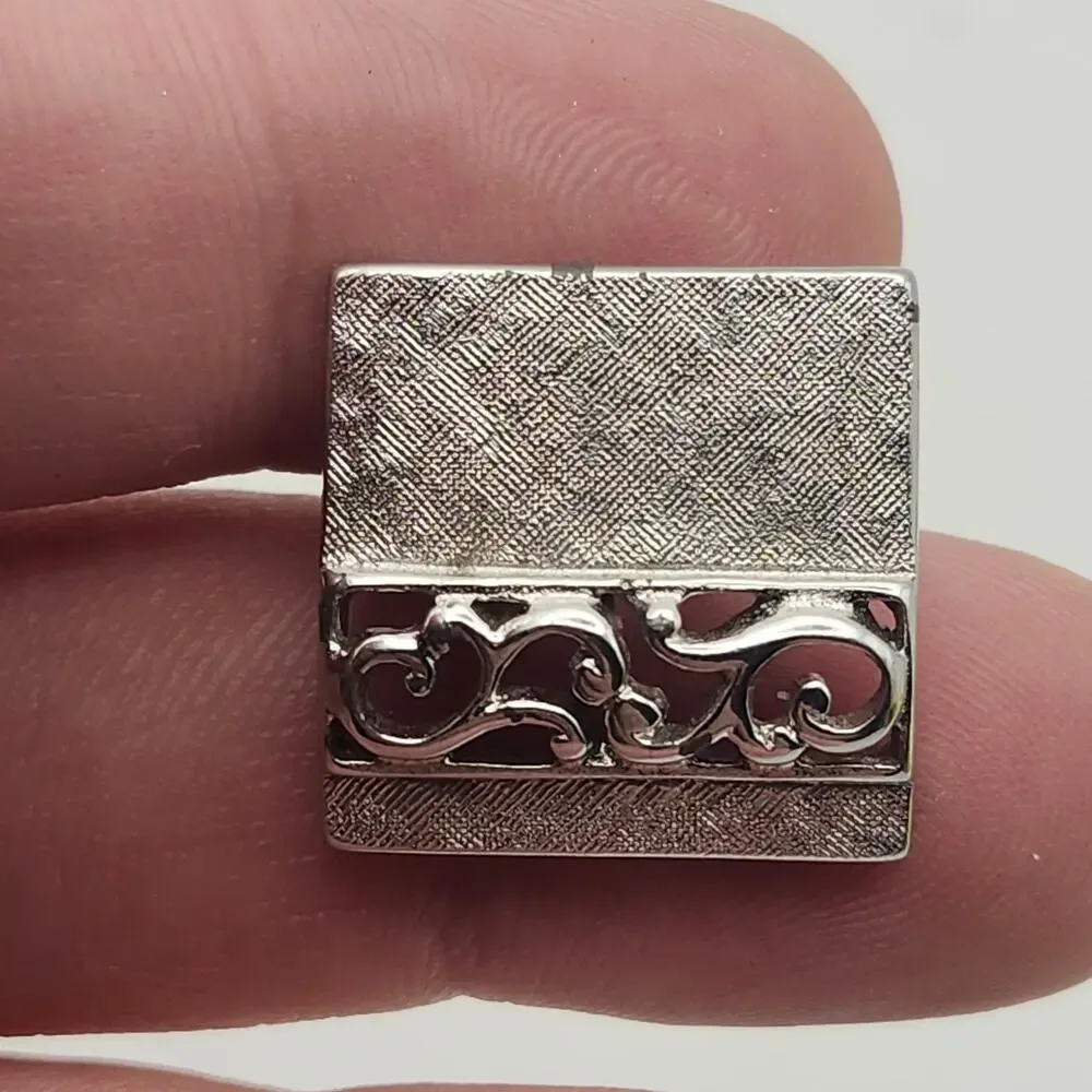 Swank Silver Tone Square Cufflinks .75